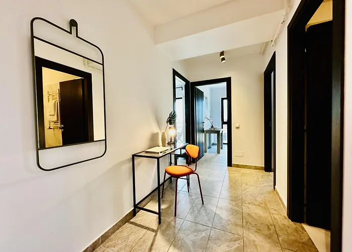 Maia Relax And Parking Бухарест