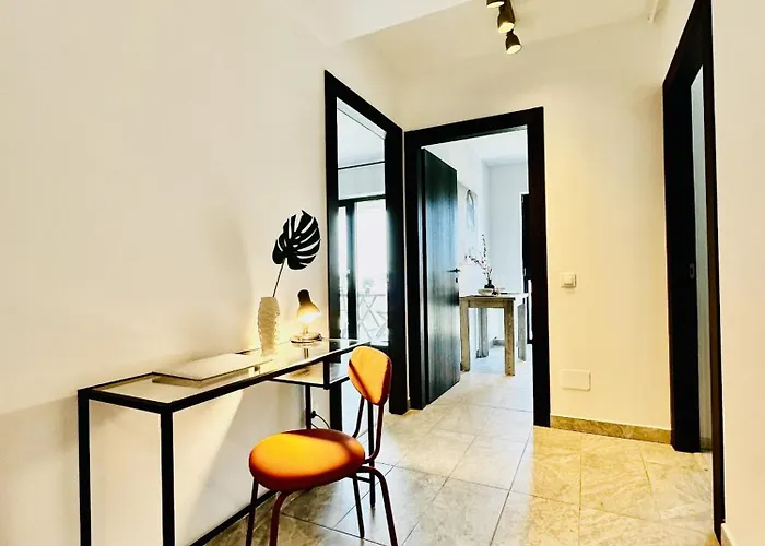 Апартаменти Maia Relax And Parking Бухарест